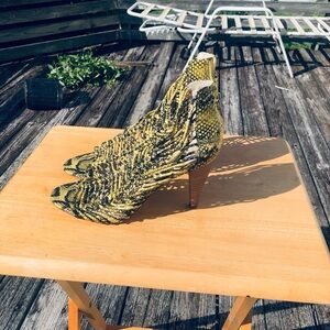 Vince Camuto Yellow/Black Heeled Booties